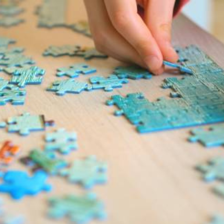 From Focus to Creativity: 5 Incredible Skills Jigsaw Puzzles Build